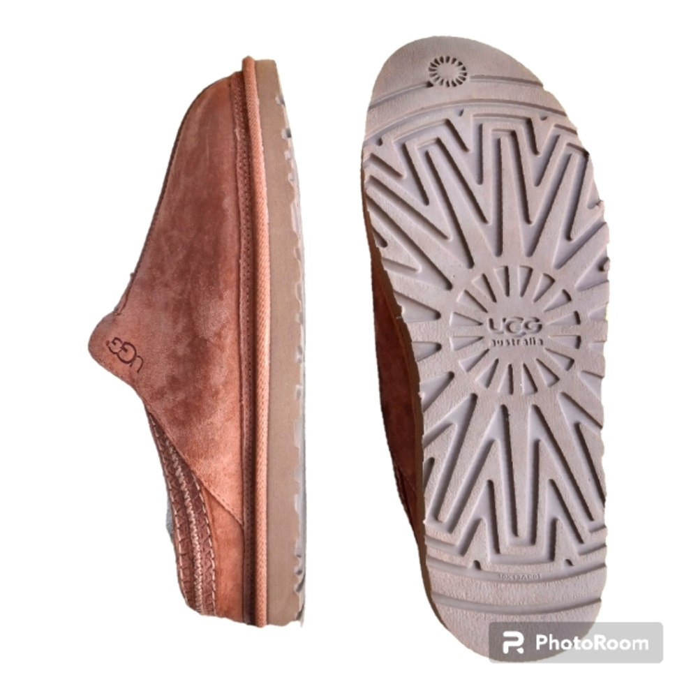 Ugg Neuman, Size 11.5 Mens